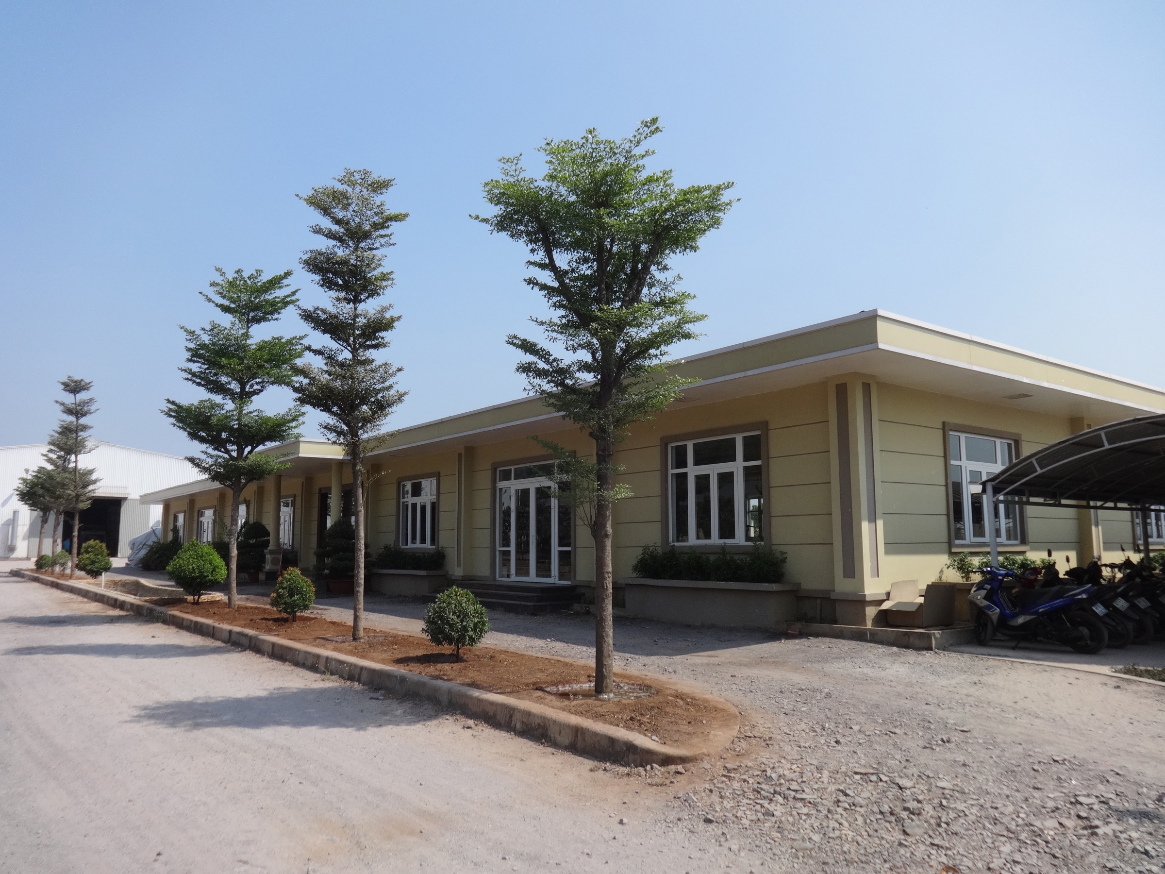 BÊN TRONG NANO 1